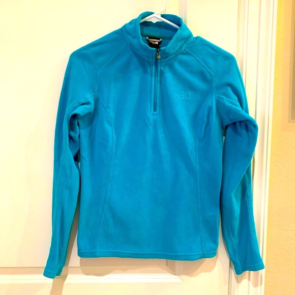 The North Face Tops - The North Face 1/4 Zip Lightweight Fleece Pullover Size Extra Small